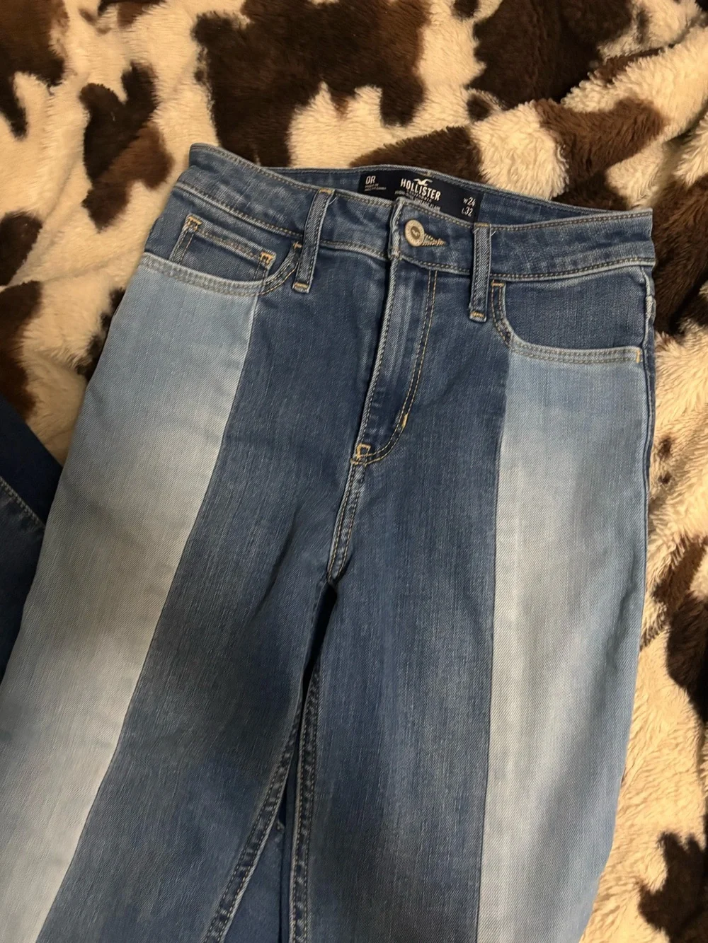 Hollister stylish two
